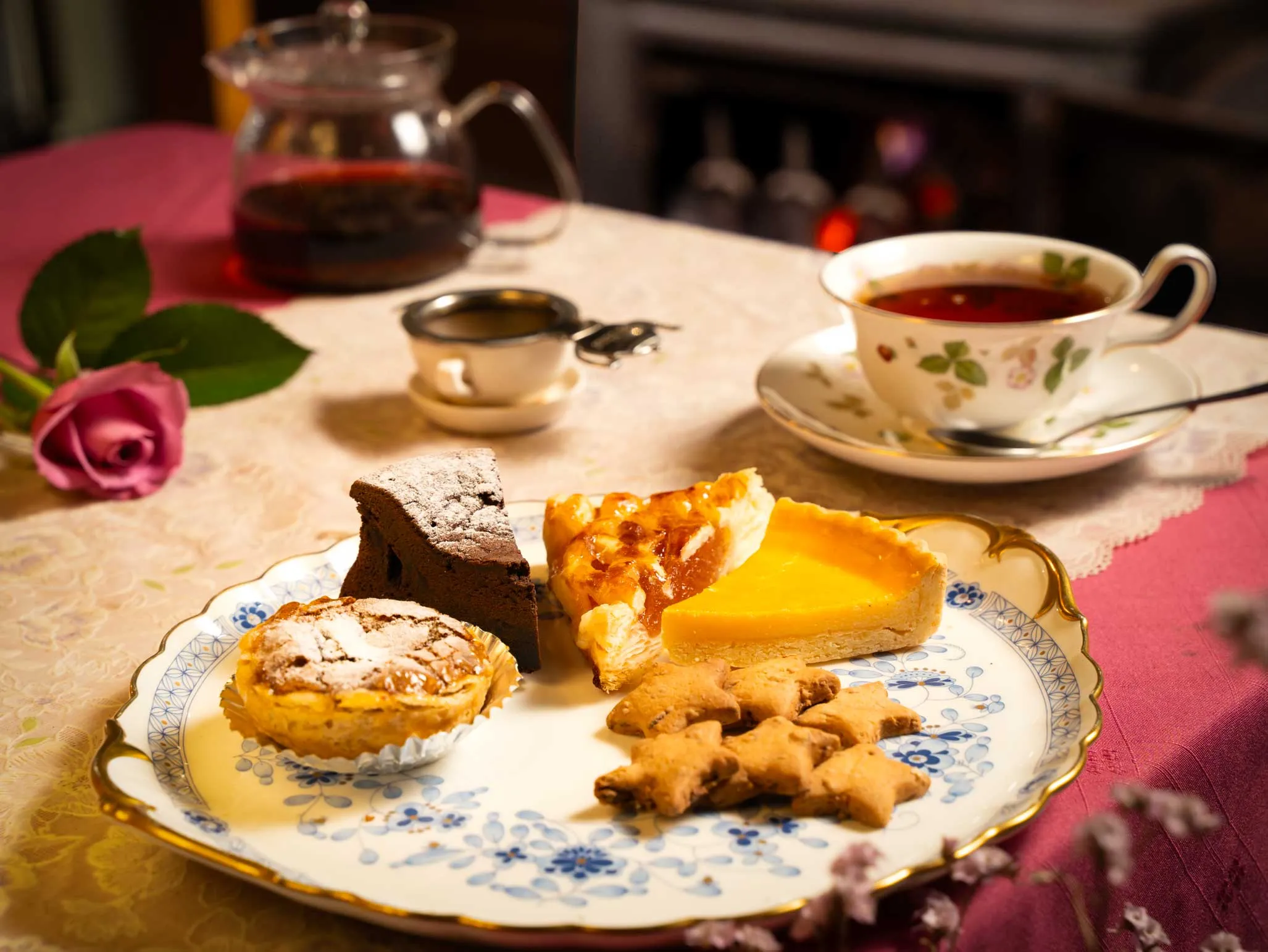 ケーキとコーヒー